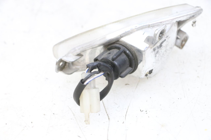 photo de DELANTERO DERECHO INTERMITENTE PIAGGIO NEW TYPHOON 50 (2018 - 2021) - Vista general del producto