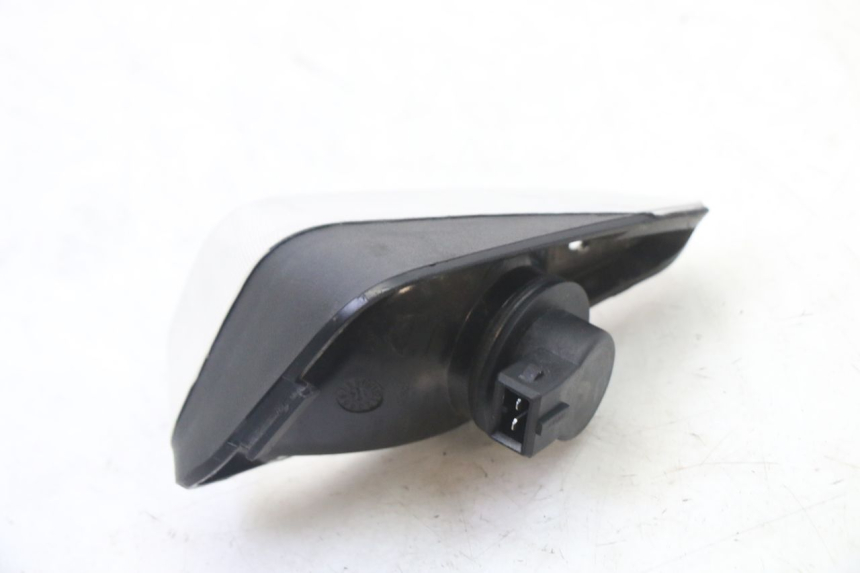 photo de DELANTERO DERECHO INTERMITENTE PIAGGIO NRG POWER PUREJET 50 (2018 - 2021)