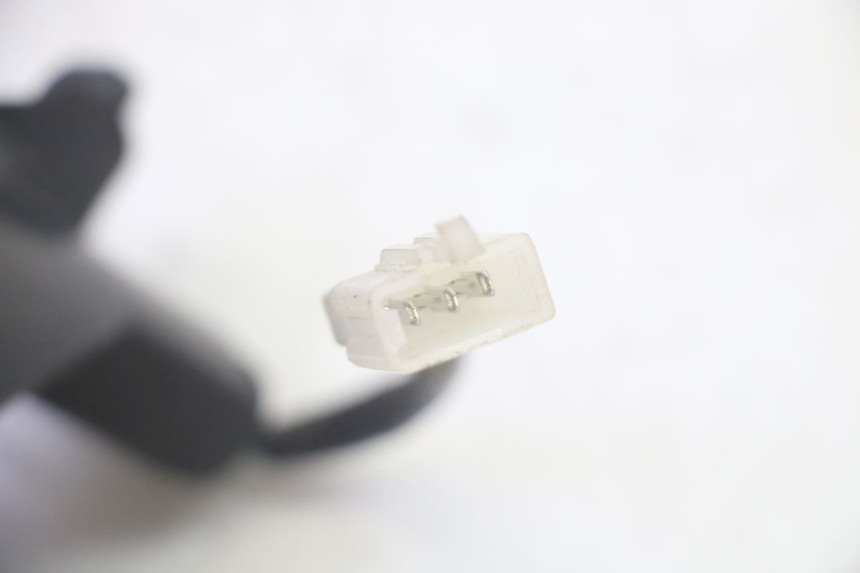 photo de DELANTERO DERECHO INTERMITENTE JM MOTORS OLDIES GT 4T 50 (2018 - 2025) - Vista general del producto