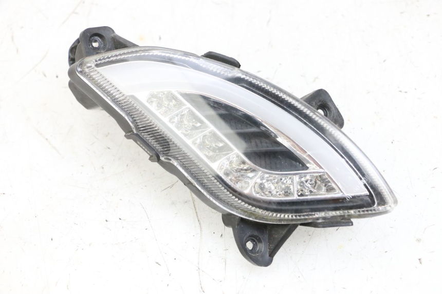 photo de DELANTERO DERECHO INTERMITENTE JM MOTORS OLDIES GT 4T 50 (2018 - 2025) - Vista principal