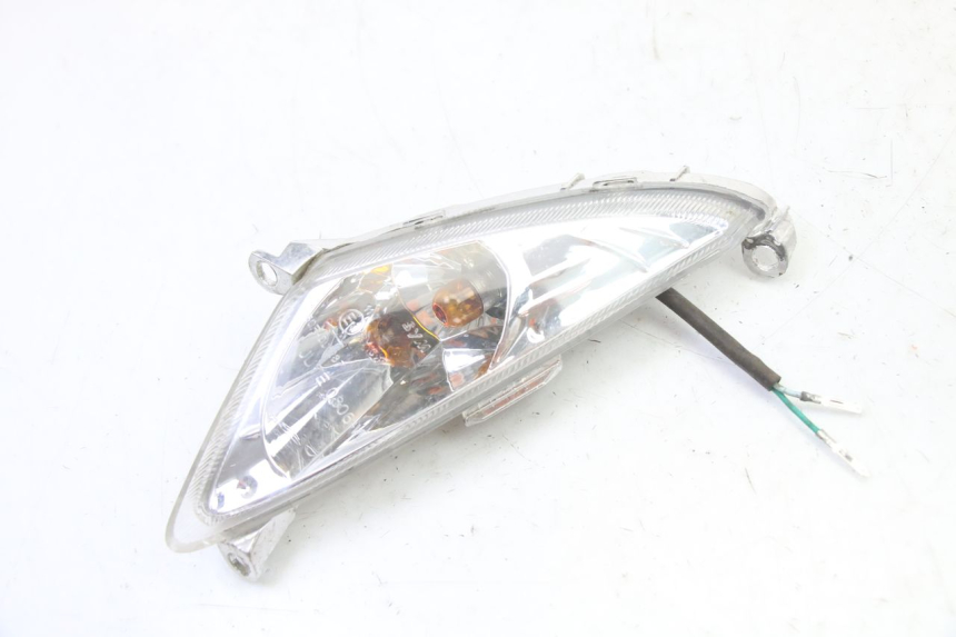 photo de INTERMITENTE DELANTERO DERECHO SYM ORBIT 2 4T 50 (2008 - 2017)