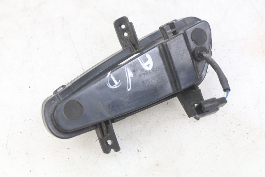 photo de INTERMITENTE DELANTERO DERECHO PEUGEOT DJANGO 4T 50 (2014 - 2019)