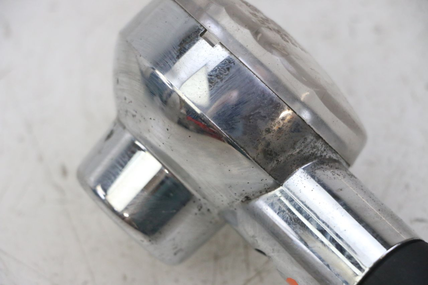 photo de DELANTERO DERECHO INTERMITENTE APRILIA SCARABEO GT TOURING 125 (1999 - 2005)