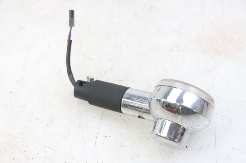 photo de DELANTERO DERECHO INTERMITENTE APRILIA SCARABEO GT TOURING 125 (1999 - 2005)