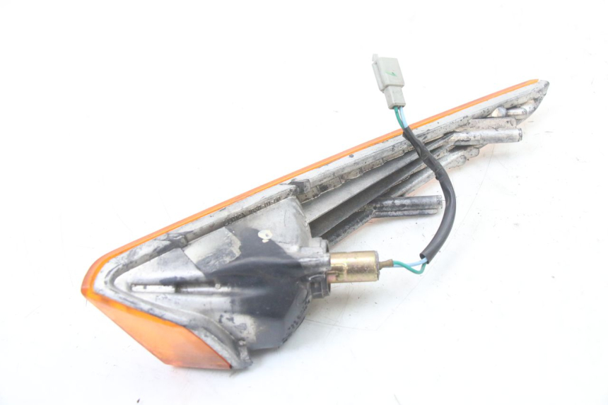 photo de INTERMITENTE DELANTERO DERECHO HONDA SCV LEAD 100 (2003 - 2007)