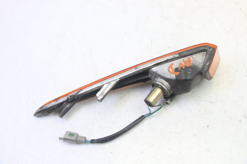 photo de INTERMITENTE DELANTERO DERECHO HONDA SCV LEAD 100 (2003 - 2007)