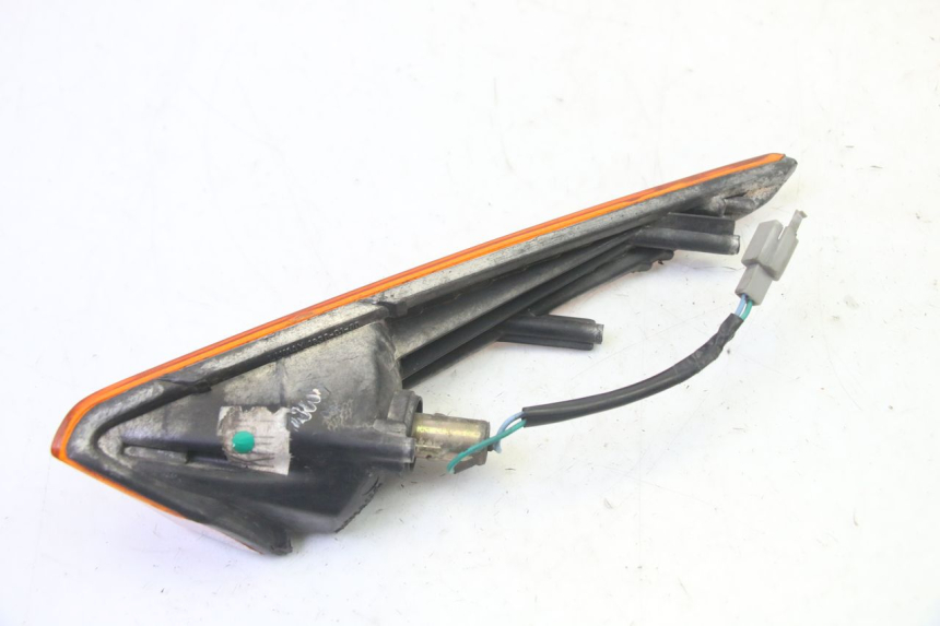 photo de INTERMITENTE DELANTERO DERECHO HONDA SCV LEAD 100 (2003 - 2007)