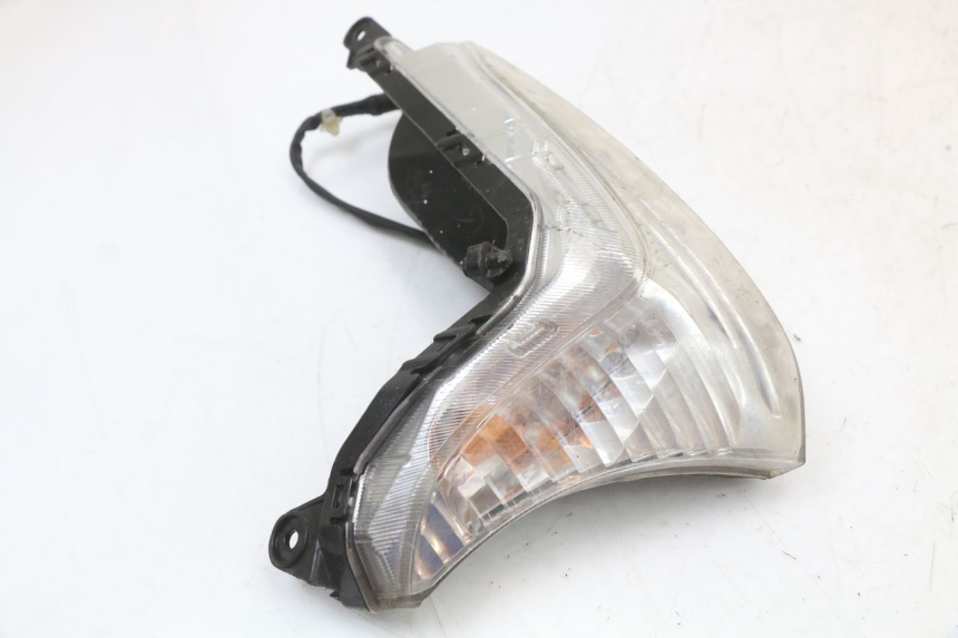 photo de DELANTERO DERECHO INTERMITENTE HONDA SH ABS 125 (2012 - 2017)