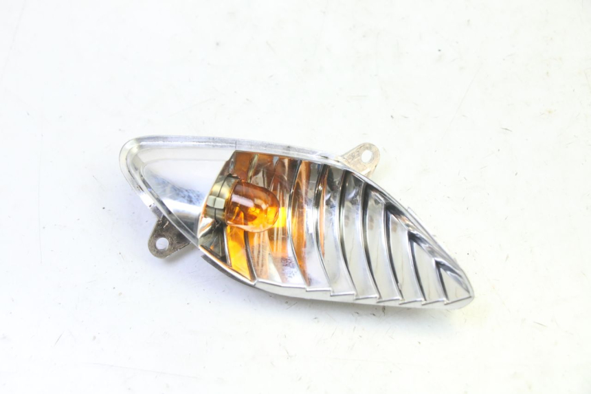 photo de DELANTERO DERECHO INTERMITENTE APRILIA SR R 2T LC 50 (2018 - 2021)