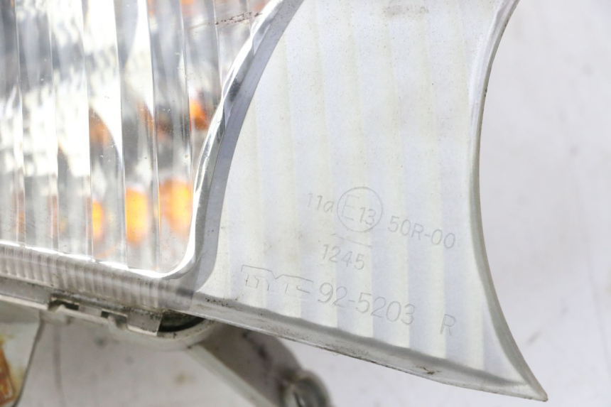 photo de INTERMITENTE DELANTERO DERECHO SUZUKI BURGMAN 125 (2007 - 2014)