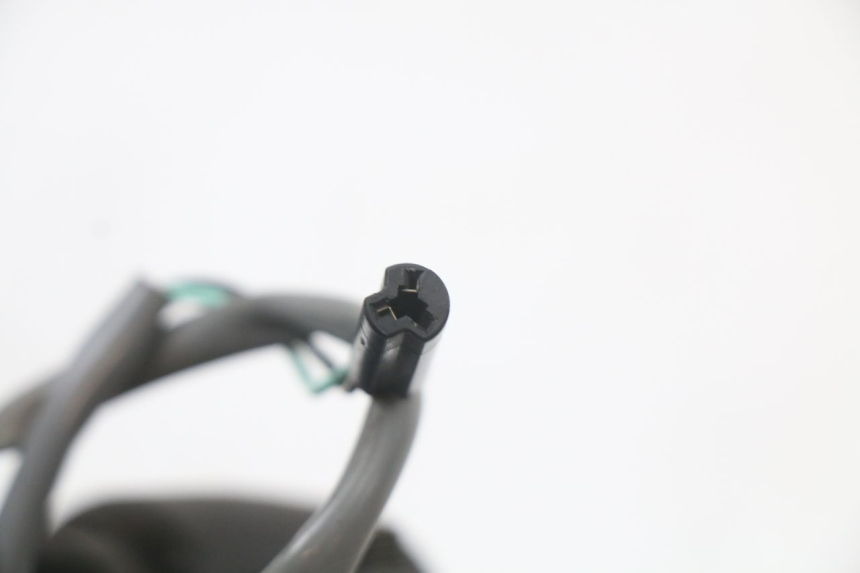 photo de DELANTERO DERECHO INTERMITENTE SUZUKI VL INTRUDER 125 (2004 - 2007)