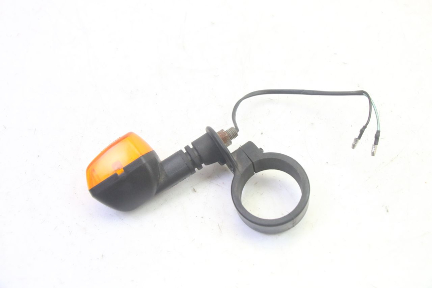 photo de DELANTERO DERECHO INTERMITENTE KSR TR SM 50 (2015 - 2018) - Otra perspectiva