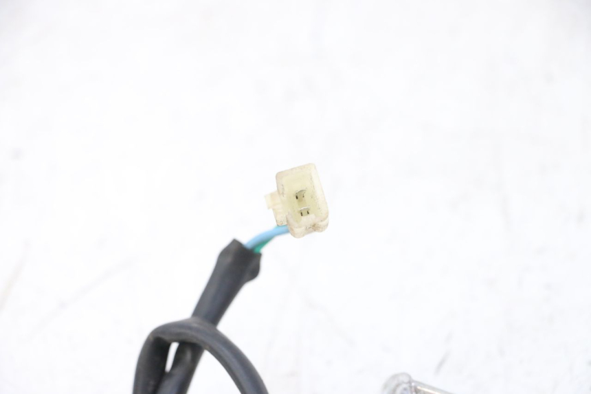 photo de DELANTERO DERECHO INTERMITENTE PEUGEOT TWEET 4T 50 (2014 - 2019)