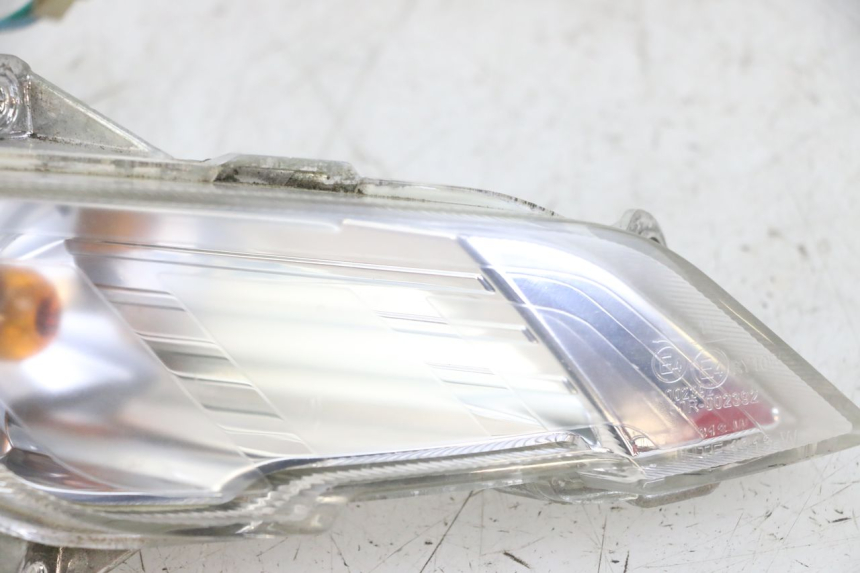 photo de DELANTERO DERECHO INTERMITENTE PEUGEOT TWEET 4T 50 (2014 - 2019)