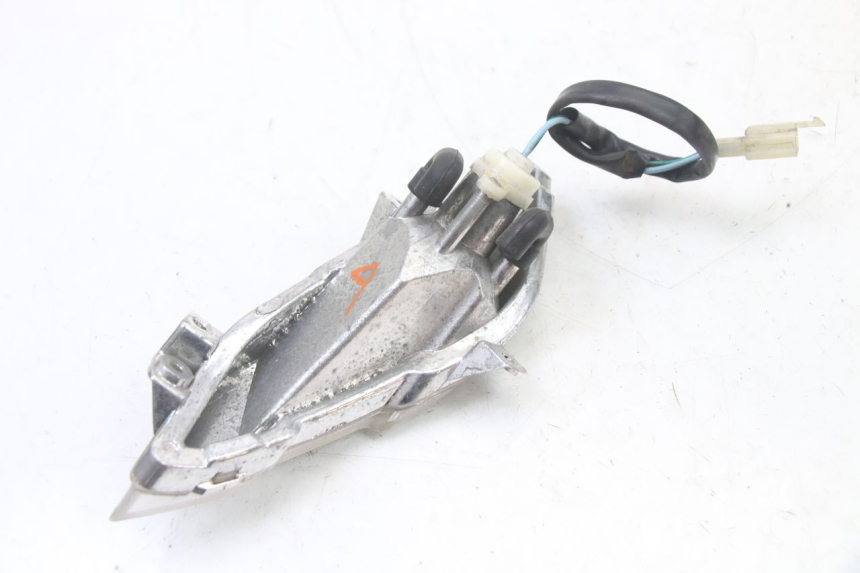 photo de DELANTERO DERECHO INTERMITENTE PEUGEOT TWEET PRO CARGO 50 (2018 - 2020)