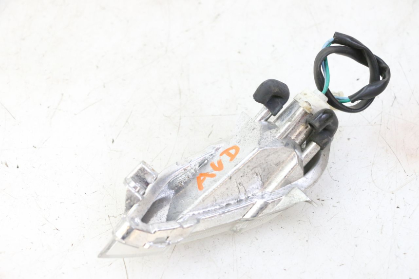 photo de DELANTERO DERECHO INTERMITENTE PEUGEOT TWEET PRO CARGO 50 (2018 - 2020)