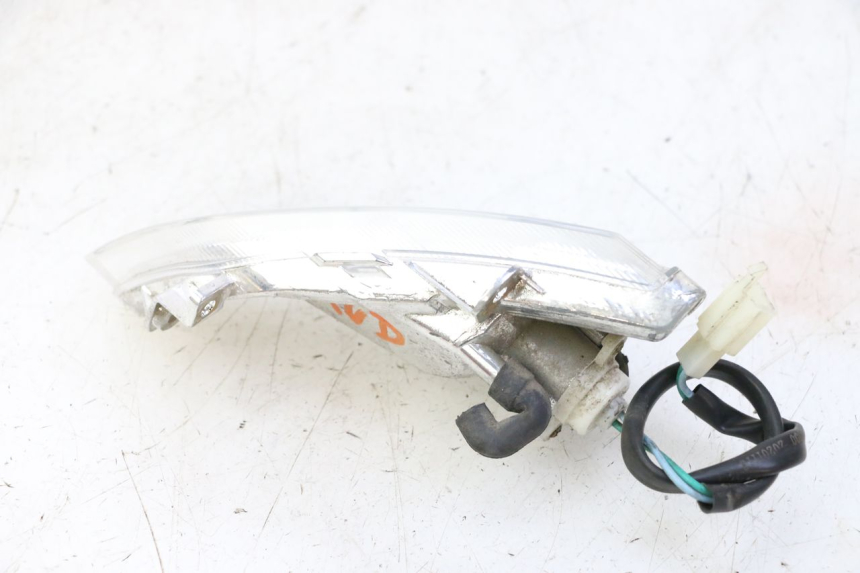 photo de DELANTERO DERECHO INTERMITENTE PEUGEOT TWEET PRO CARGO 50 (2018 - 2020)