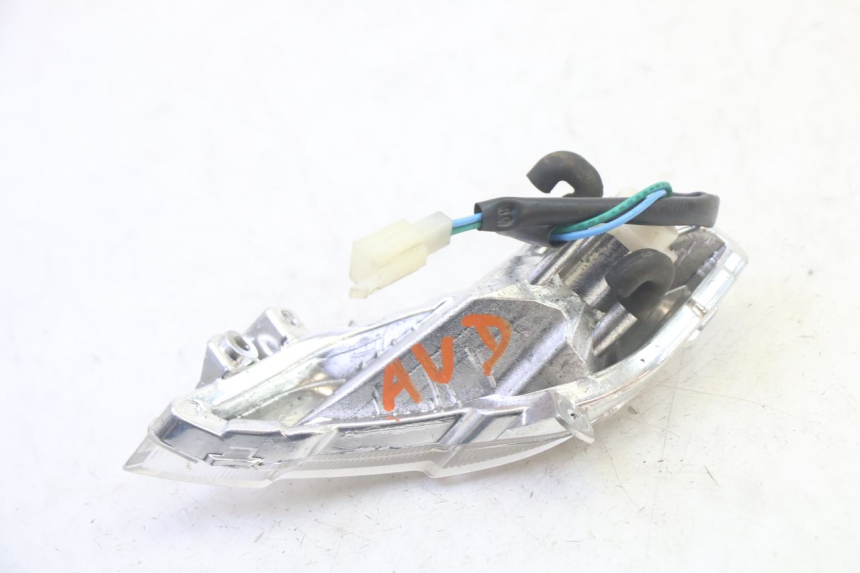 photo de DELANTERO DERECHO INTERMITENTE PEUGEOT TWEET PRO EFI 4T 50 (2021 - 2022)