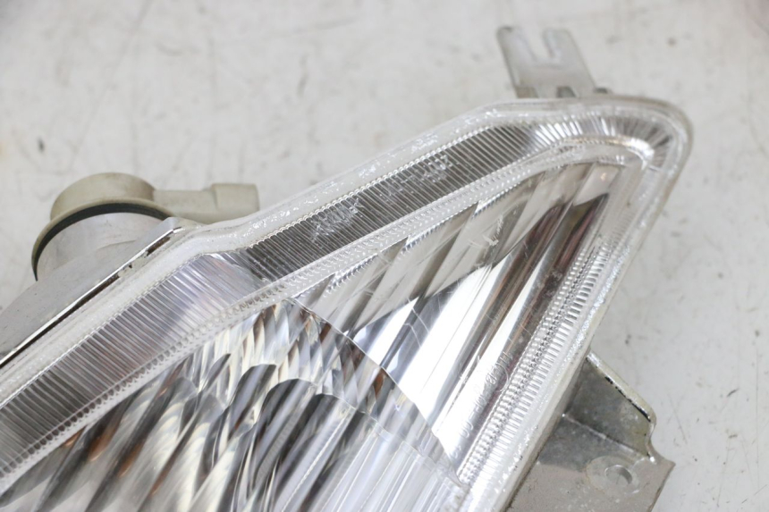 photo de DELANTERO DERECHO INTERMITENTE YAMAHA X-MAX XMAX 125 (2010 - 2013) - Vista general del producto