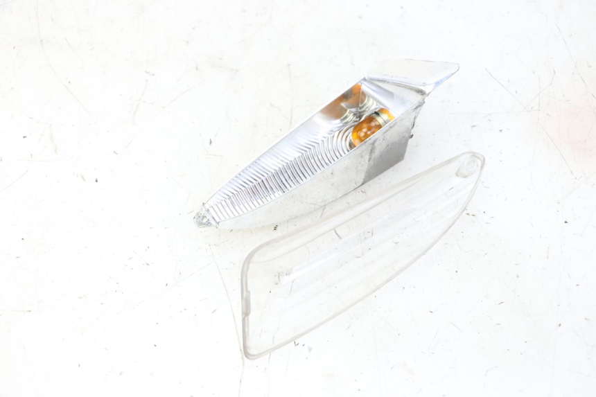 photo de DELANTERO DERECHO INTERMITENTE PIAGGIO X9 EVOLUTION 125 (2003 - 2007)