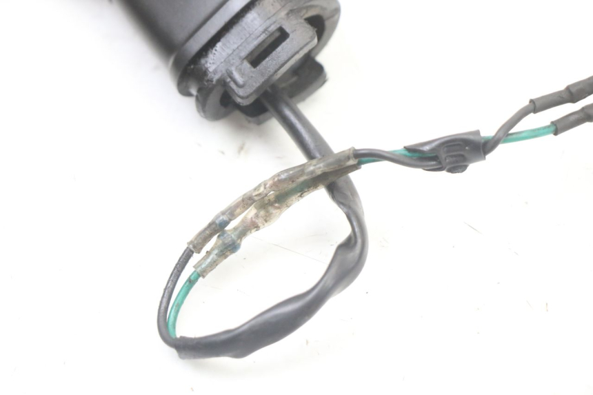 photo de DELANTERO DERECHO INTERMITENTE YAMAHA XJ6 600 (2008 - 2016)