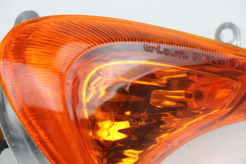 photo de DELANTERO DERECHO INTERMITENTE HONDA XLV VARADERO 125 (2000 - 2006)