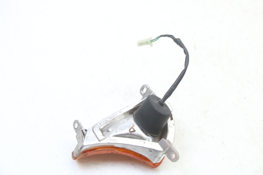 photo de DELANTERO DERECHO INTERMITENTE HONDA XLV VARADERO 125 (2000 - 2006)