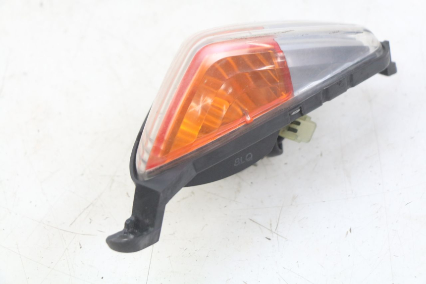 photo de INTERMITENTE DELANTERO DERECHO YAMAHA FJR ABS 1300 (2006 - 2012)