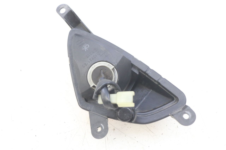 photo de INTERMITENTE DELANTERO DERECHO YAMAHA FJR ABS 1300 (2006 - 2012)