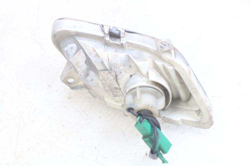 photo de INTERMITENTE DELANTERO DERECHO YAMAHA X-MAX XMAX 250 (2006 - 2009)