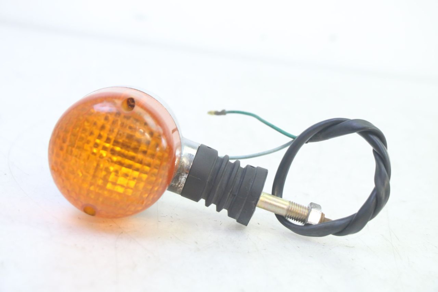 photo de DELANTERO DERECHO INTERMITENTE KYMCO ZING 125 (1997 - 2003) - Detalle de la pieza