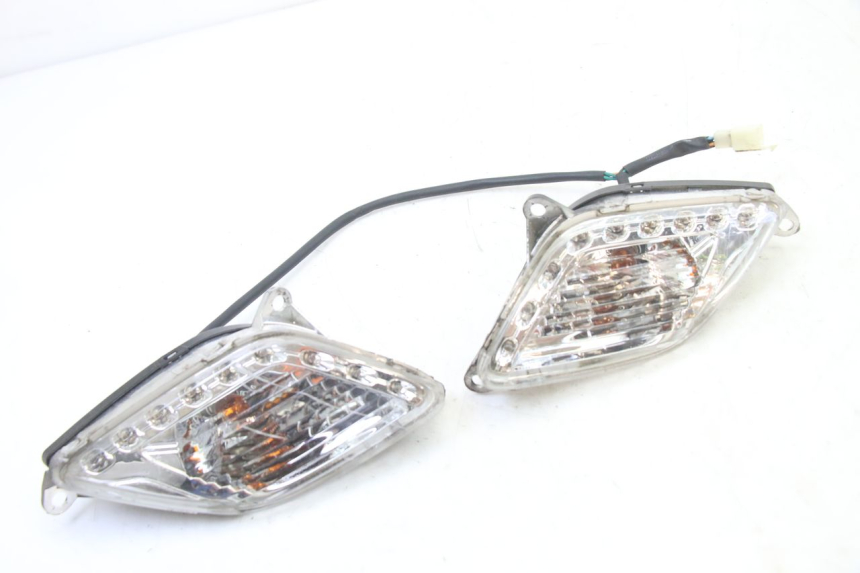 photo de INTERMITENTE DELANTERO SYM FIDDLE 3 III 125 (2014 - 2020)