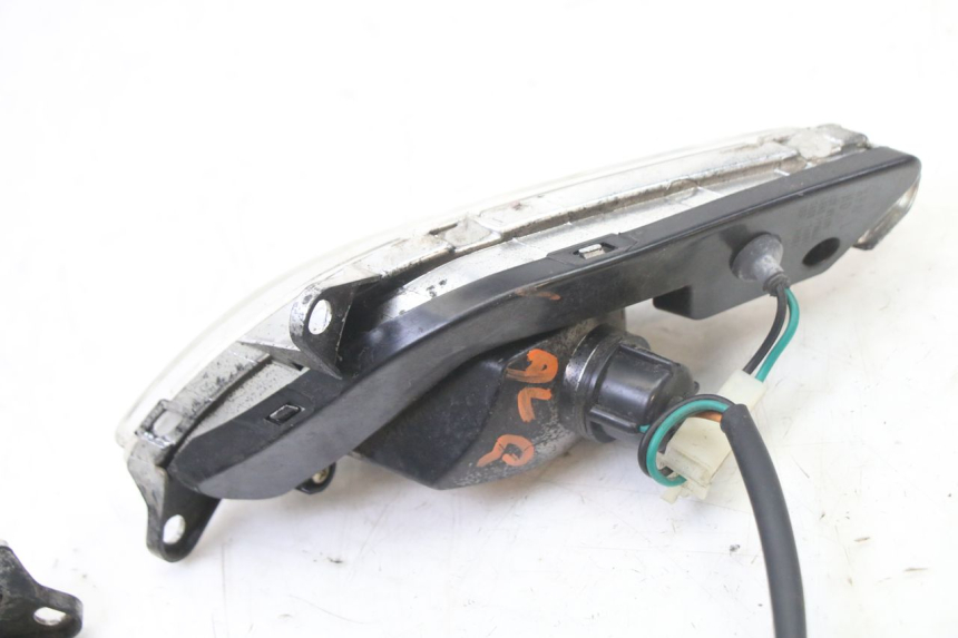 photo de INTERMITENTE DELANTERO SYM FIDDLE 3 III 125 (2014 - 2020)