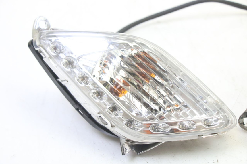 photo de DELANTERO INTERMITENTE SYM FIDDLE 3 III 50 (2014 - 2020)