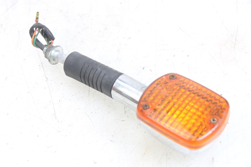 photo de INTERMITENTE DELANTERO IZQUIERDO HONDA CA REBEL 125 (1995 - 2001)