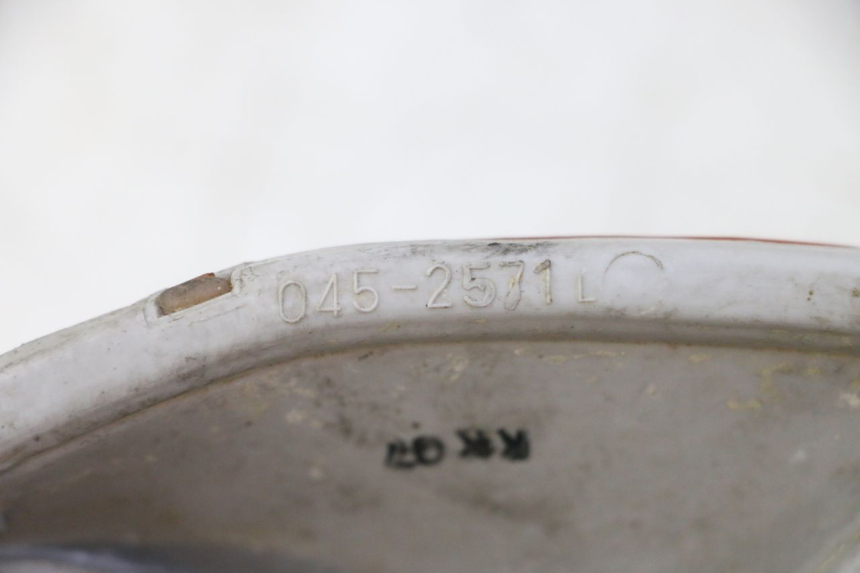 photo de DELANTERO IZQUIERDO INTERMITENTE HONDA CBR F SC25 1000 (1989 - 1992)