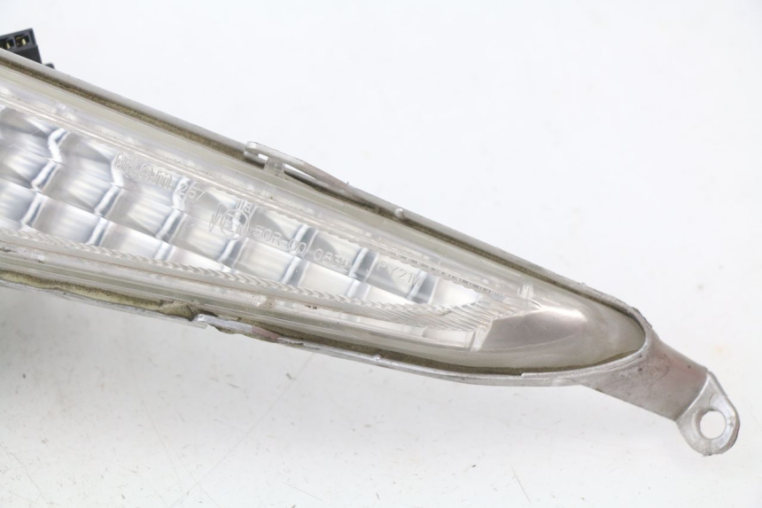 photo de INTERMITENTE DELANTERO IZQUIERDO HONDA FES PANTHEON 125 (2003 - 2007)