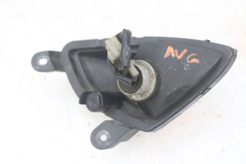 photo de INTERMITENTE DELANTERO IZQUIERDO YAMAHA FJR ABS 1300 (2006 - 2012) - Detalles de los puntos de fijación