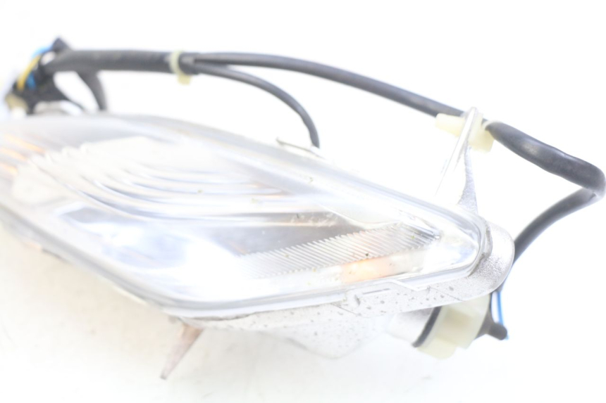 photo de INTERMITENTE DELANTERO IZQUIERDO PIAGGIO FLY 4T 50 (2013 - 2017)