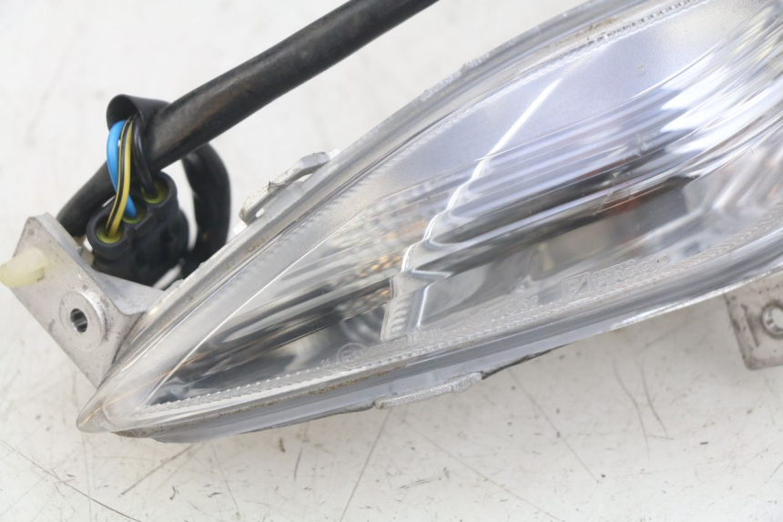 photo de INTERMITENTE DELANTERO IZQUIERDO PIAGGIO FLY 4T 50 (2013 - 2017)