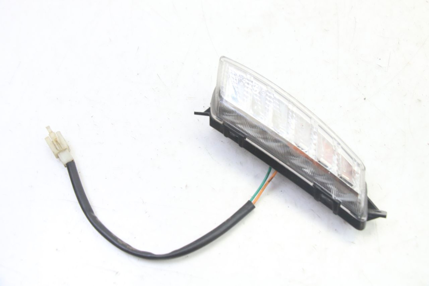 photo de DELANTERO IZQUIERDO INTERMITENTE VENESI FLY RETRO 4T 50 (2020 - 2025)