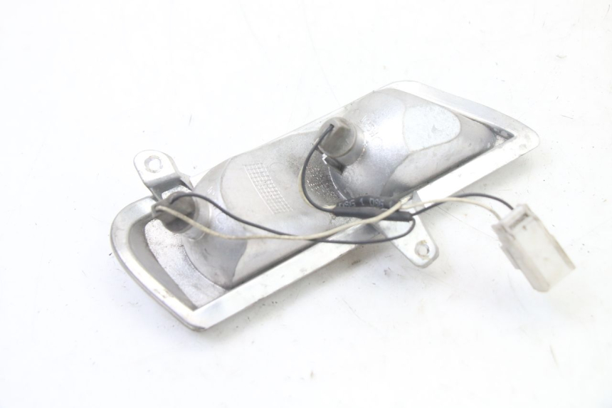 photo de DELANTERO IZQUIERDO INTERMITENTE GILERA NEXUS 300 (2008 - 2013)