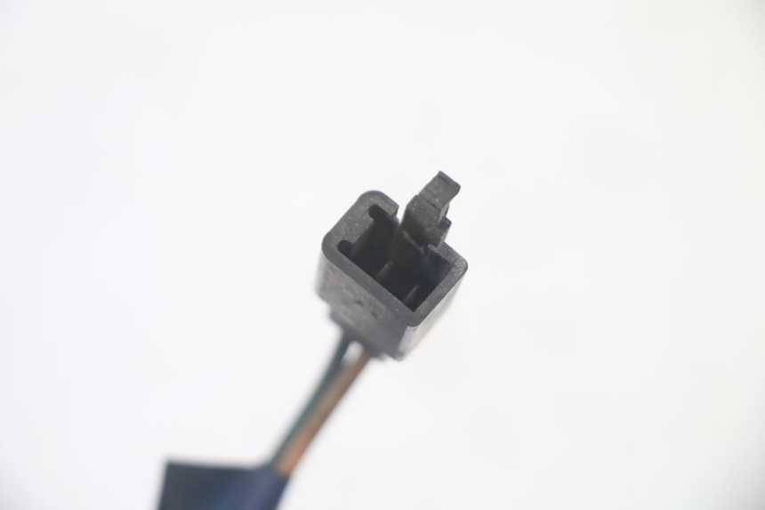 photo de DELANTERO IZQUIERDO INTERMITENTE KYMCO GRAND DINK 125 (2002 - 2007)