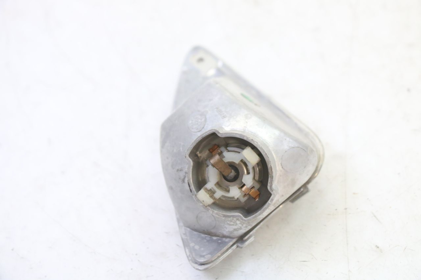 photo de DELANTERO IZQUIERDO INTERMITENTE PIAGGIO LIBERTY 4T 50 (2009 - 2015)