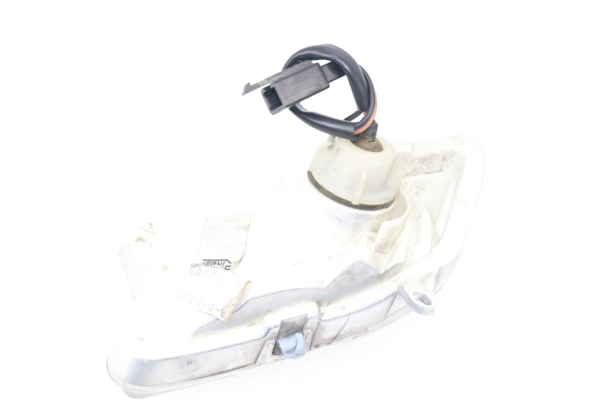 photo de DELANTERO IZQUIERDO INTERMITENTE MBK SKYCRUISER 125 (2006 - 2009)