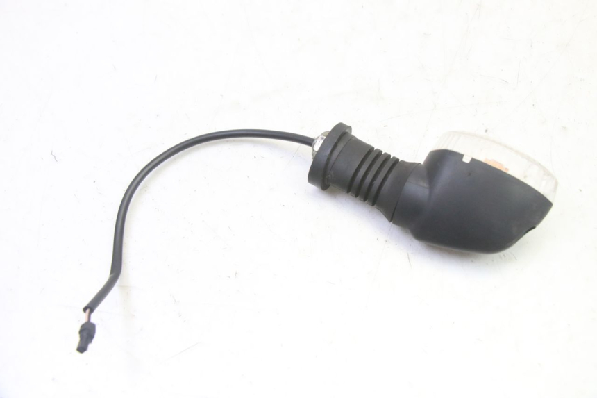 photo de DELANTERO IZQUIERDO INTERMITENTE PIAGGIO MP3 RL 250 (2007 - 2010)