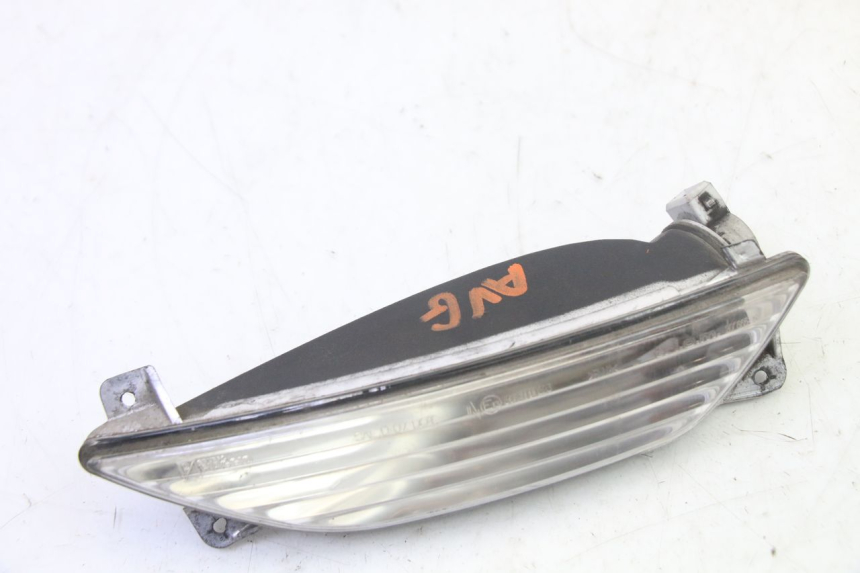 photo de DELANTERO IZQUIERDO INTERMITENTE PIAGGIO MP3 125 (2006 - 2014)