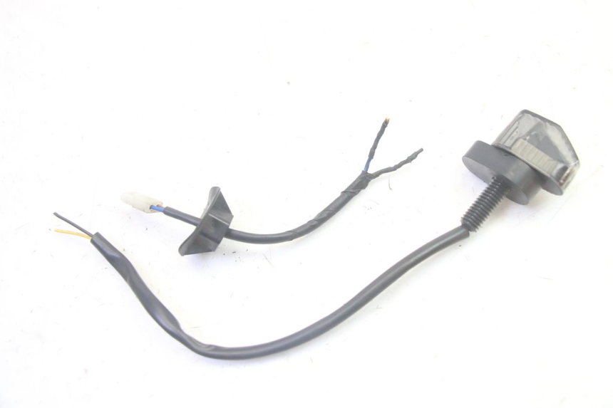 photo de DELANTERO IZQUIERDO INTERMITENTE PIAGGIO MP3 500 (2016 - 2018) - Vista principal