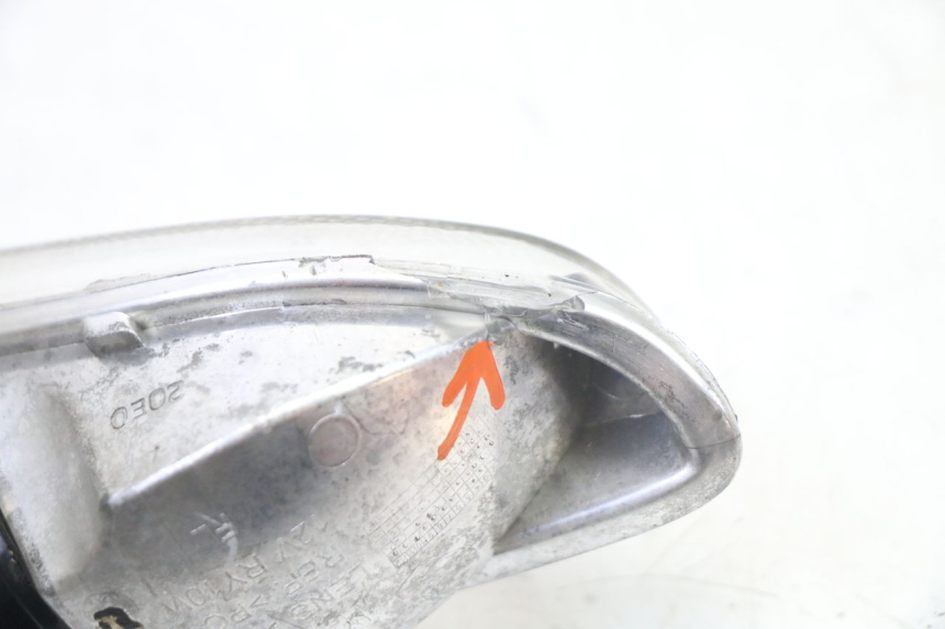 photo de DELANTERO IZQUIERDO INTERMITENTE PIAGGIO NEW TYPHOON 50 (2018 - 2021)