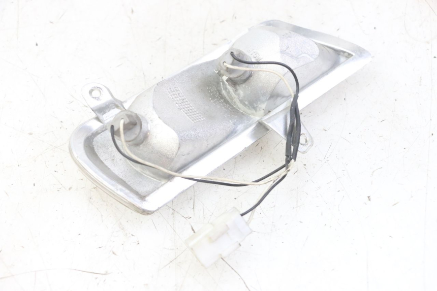 photo de DELANTERO IZQUIERDO INTERMITENTE GILERA NEXUS 125 (2009 - 2013)